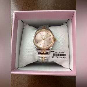 Victoria Hyde Women's Two-Tone Pink Dial Bracelet Watch